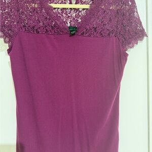 attention Lace Yoke Camisole in Berry Plum
